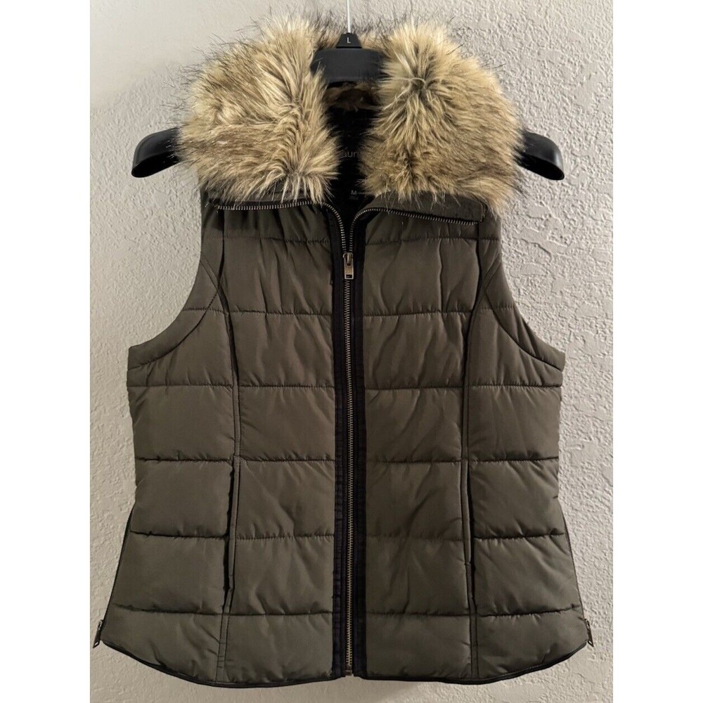 Maurices Womens Full Zip Puffer Vest Plus Sz Medium Olive Green Faux Fur Collar